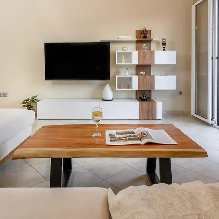 Anesis 2022 Apartamento