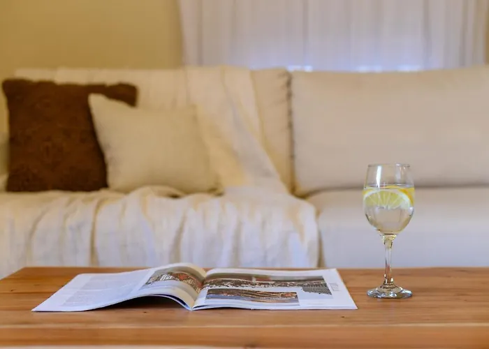 Anesis 2022 アパート アルゴストリオン